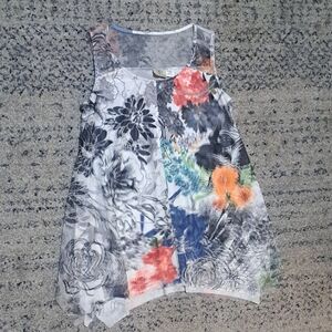 Floral Sleeveless Tank Top - Multicolor